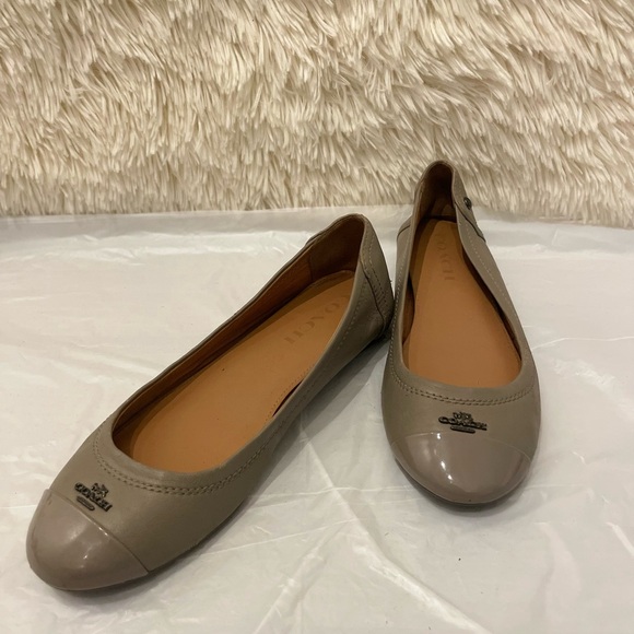 Coach - Picture 2 of 2